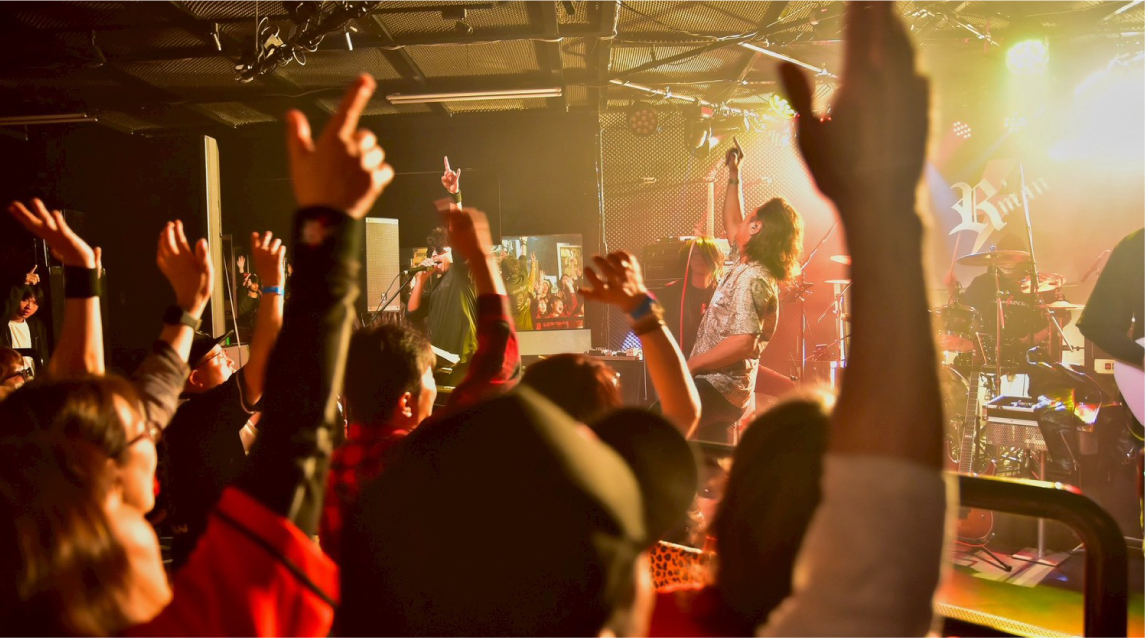 LIVE BAR ROCK MANのライブ風景