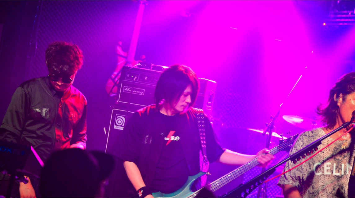LIVE BAR ROCK MANのライブ風景
